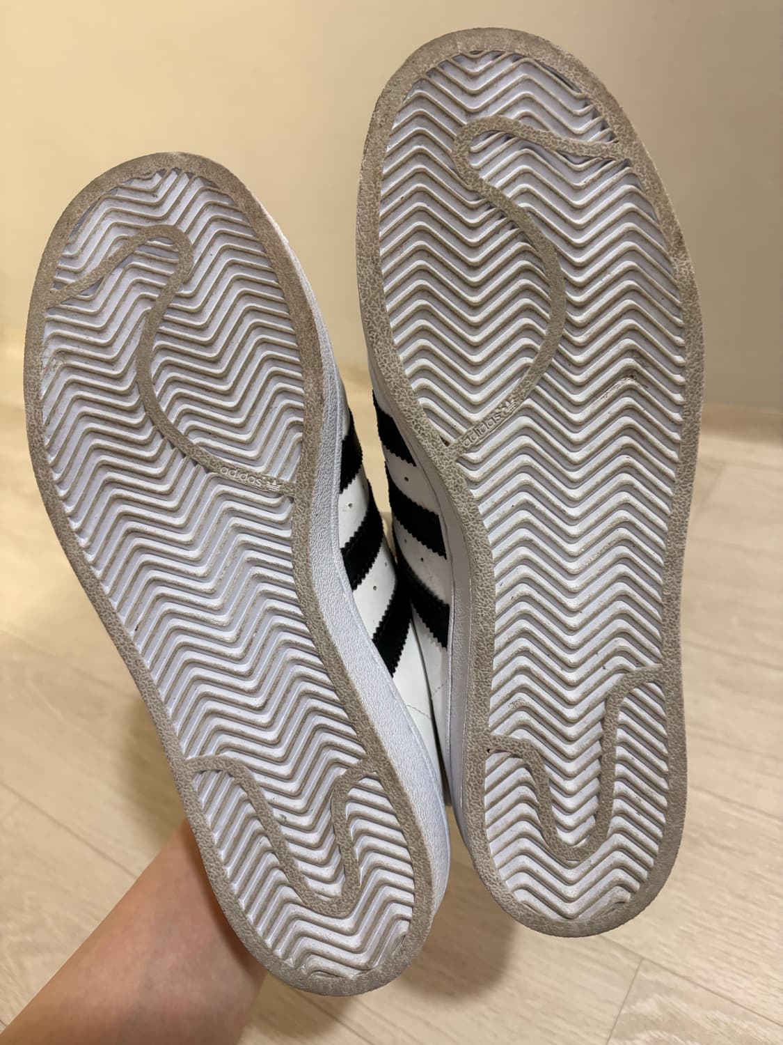 아디다스 슈퍼스타 245 화이트블랙 상품이미지3