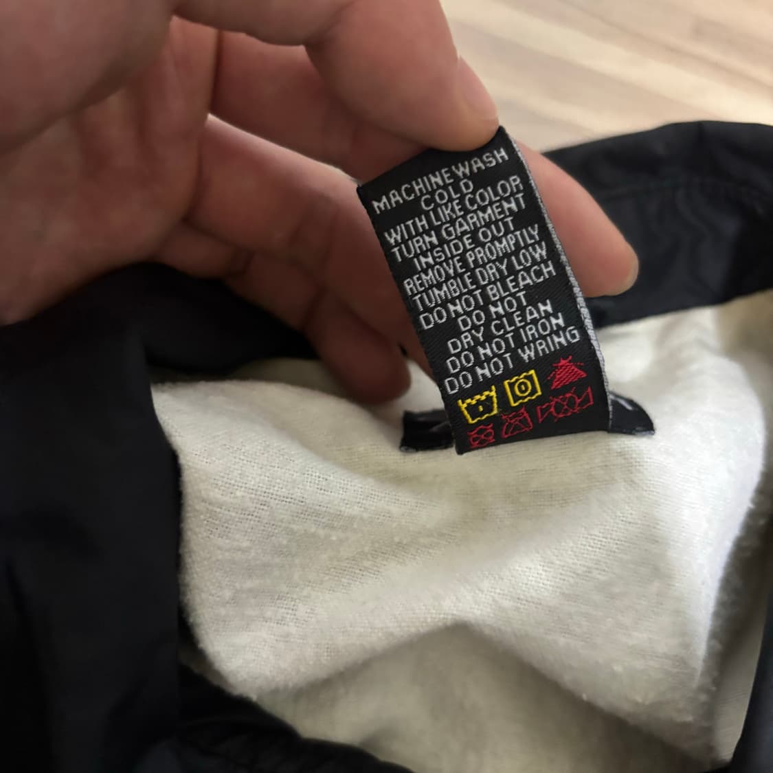 스투시(Stussy) 인터내셔널 올드스쿨 코치 자켓 (블랙) 상품이미지5