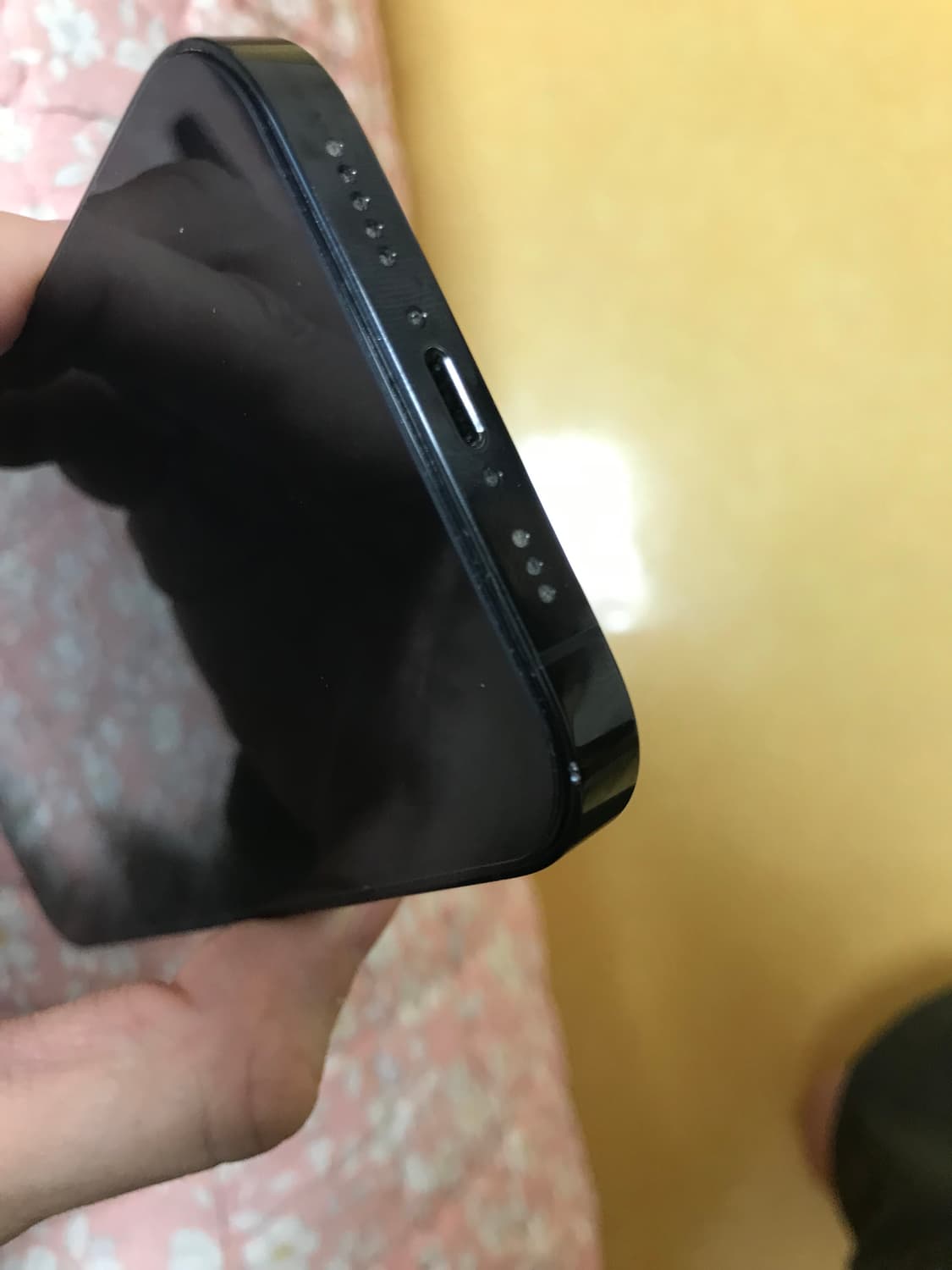 아이폰14프로 스페이스블랙 128기가 상품이미지6