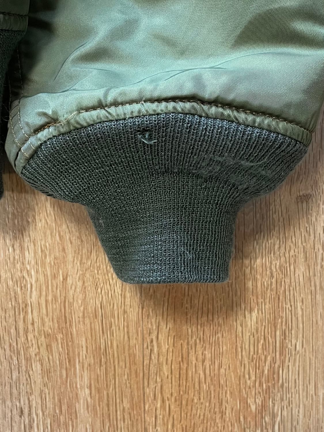 국내 유일 00s USA 알파인더스트리 빈티지 마원 ma1 봄버 자켓 상품이미지6