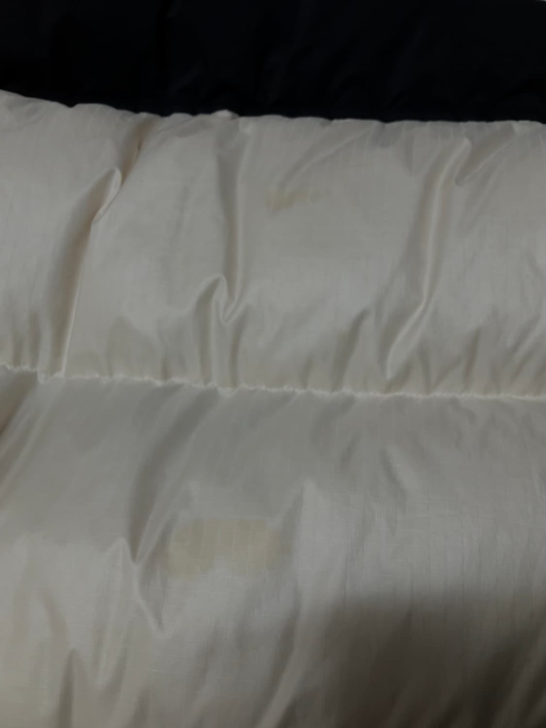 노스페이스 화이트 라벨 노벨티 눕시 다운 자켓 크림 상품이미지8