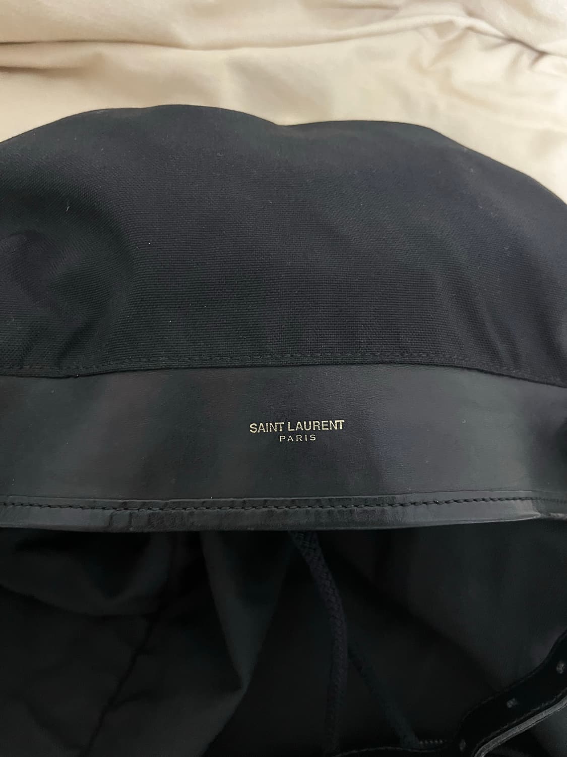 15fw 생로랑 파리 에디슬리먼 헌팅 백팩 상품이미지5