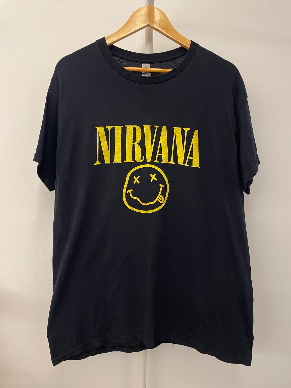 Nirvana 스마일 로고 반팔 밴드 티셔츠 L 상품이미지1