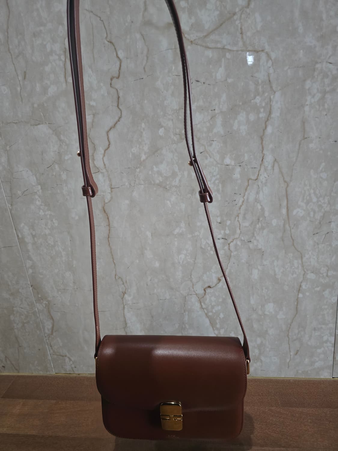 A.P.C. 그레이스 스몰백 브라운 상품이미지3