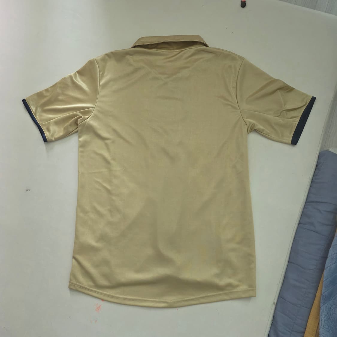 FC 바르셀로나 유니폼 골드컬러 축구 져지 상품이미지2