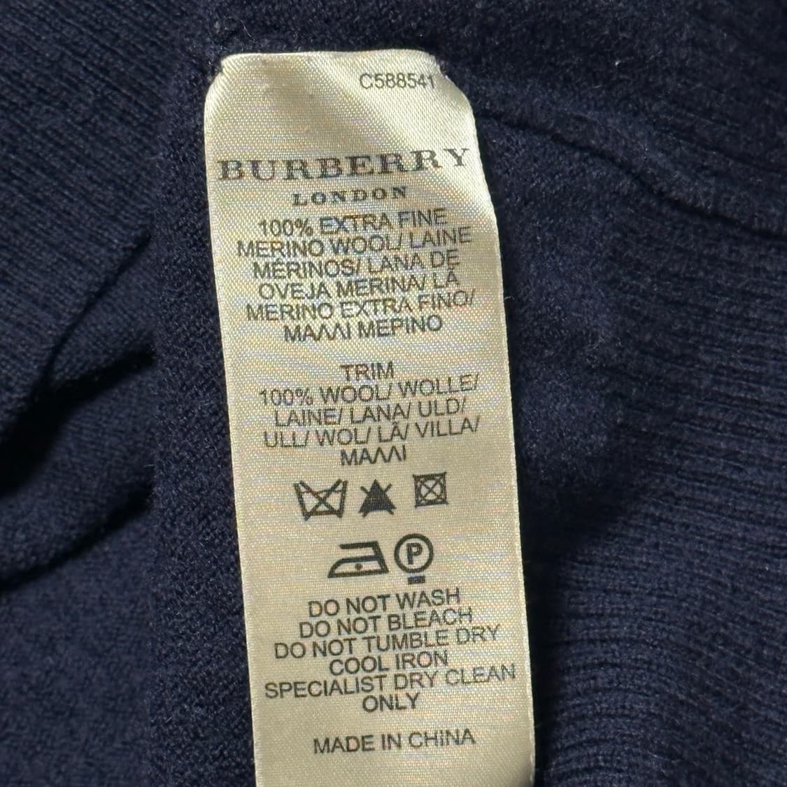 Burberry 런던 여성용 어깨 체크 배색 메리노울 네이비 반집업 니트 상품이미지4