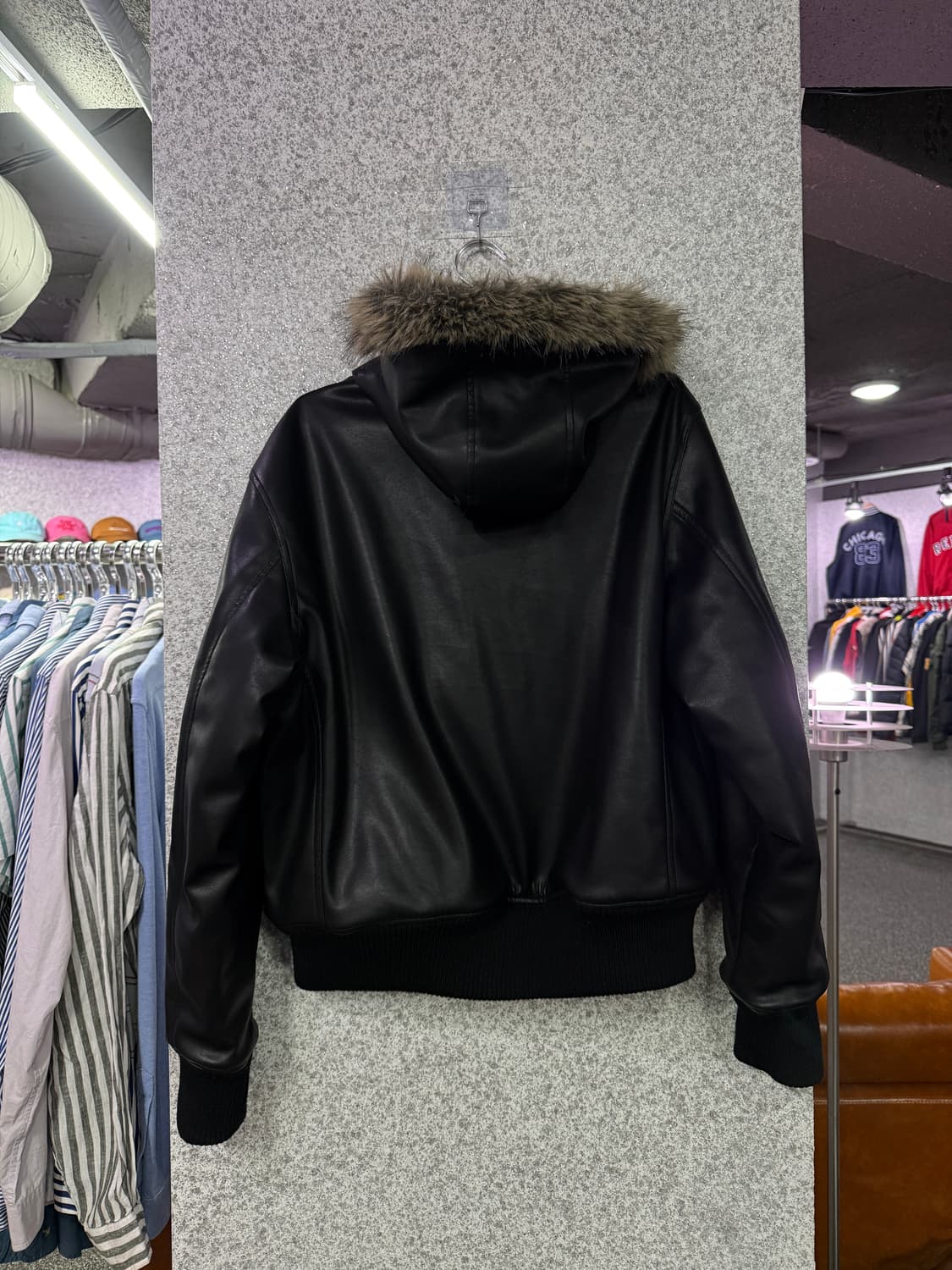 아디다스 오리지널스 크롭 봄버 자켓 B4355 상품이미지3