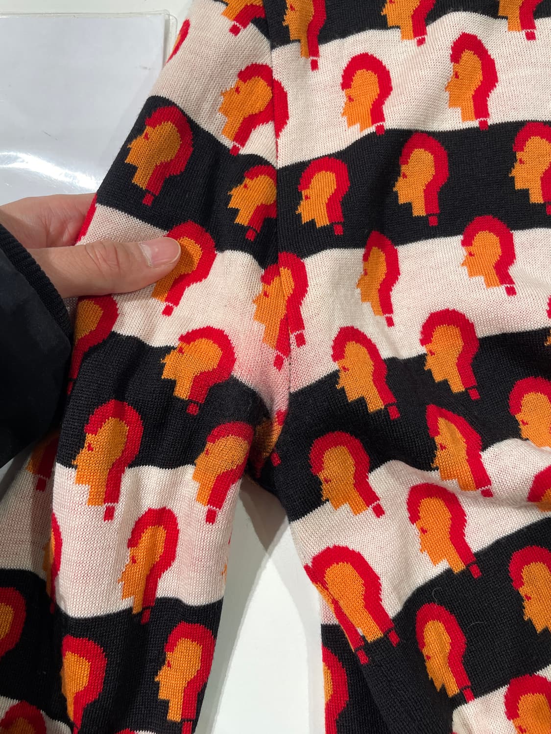 라프 시몬스 13F/W 런웨이 퀘스쳔 마크 스트라이프 터틀넥 니트 상품이미지10