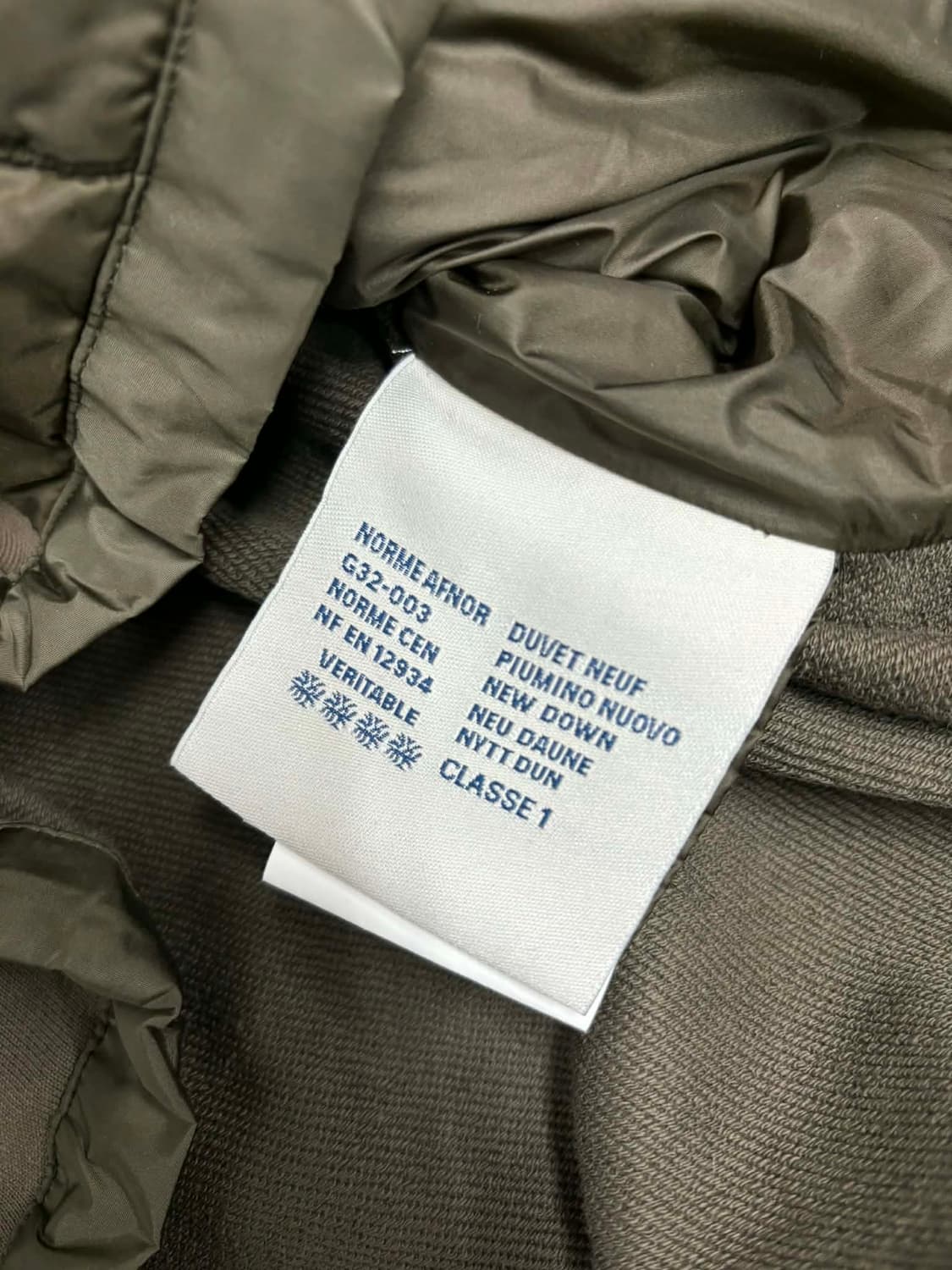 [M] 몽클레어 매장판 다운 후드 집업 패딩 상품이미지4