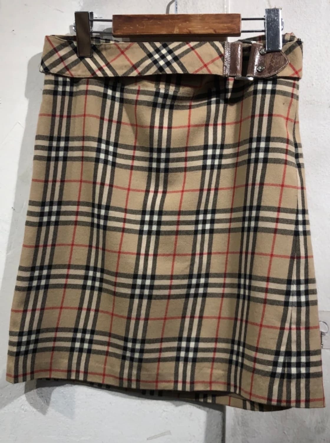 Burberry belt set beige check mini skirt 상품이미지3