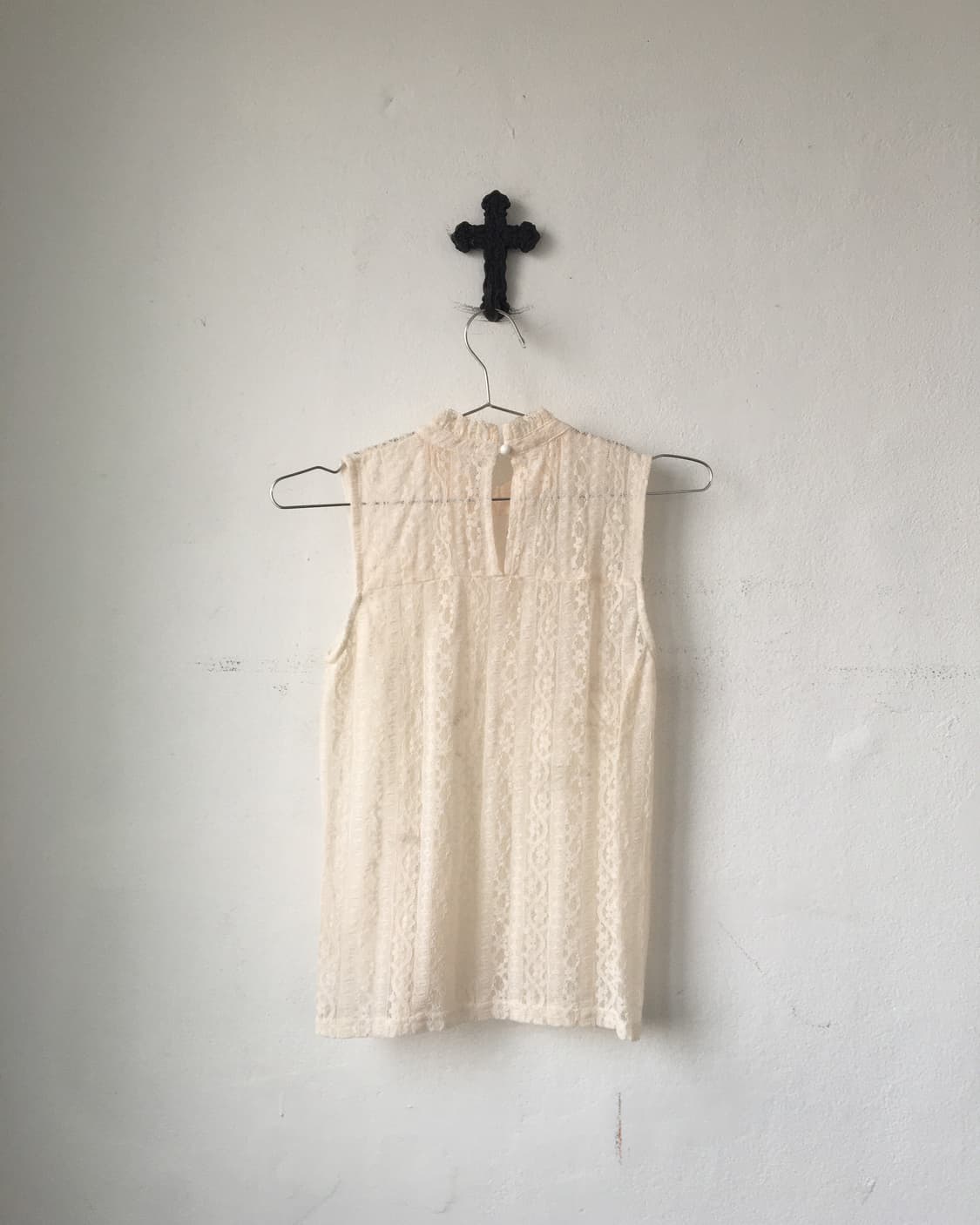 Lace high neck sleeveless 상품이미지3