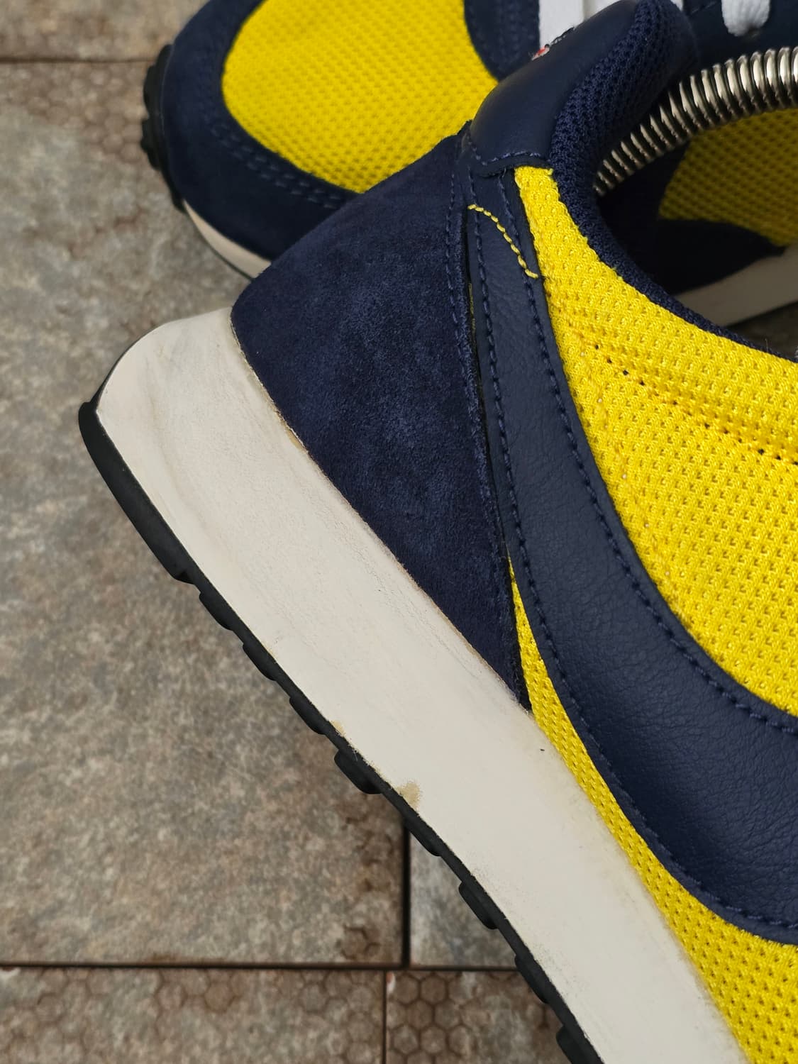 (265)나이키 에어 테일윈드 79 옐로우 네이비  상품이미지5