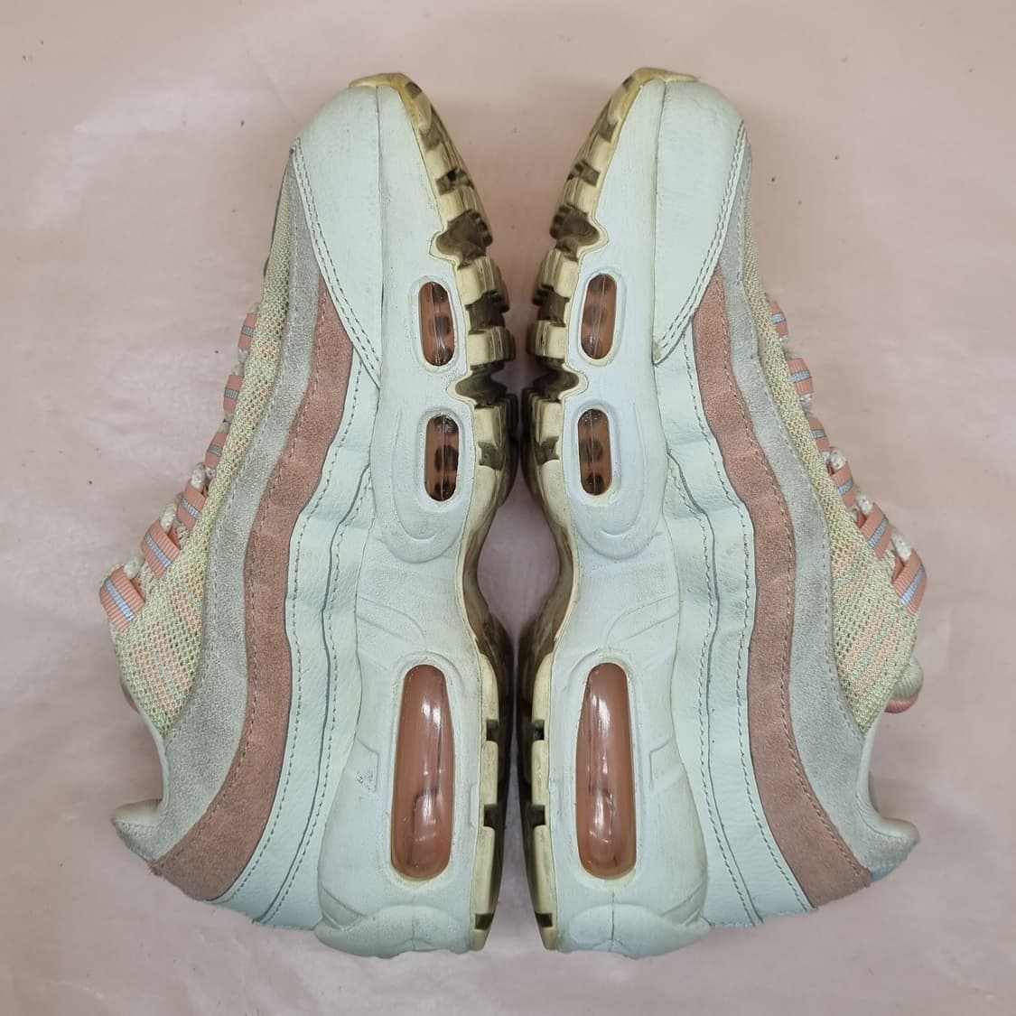 나이키 에어맥스95 블리치드 코랄 운동화230 상품이미지5