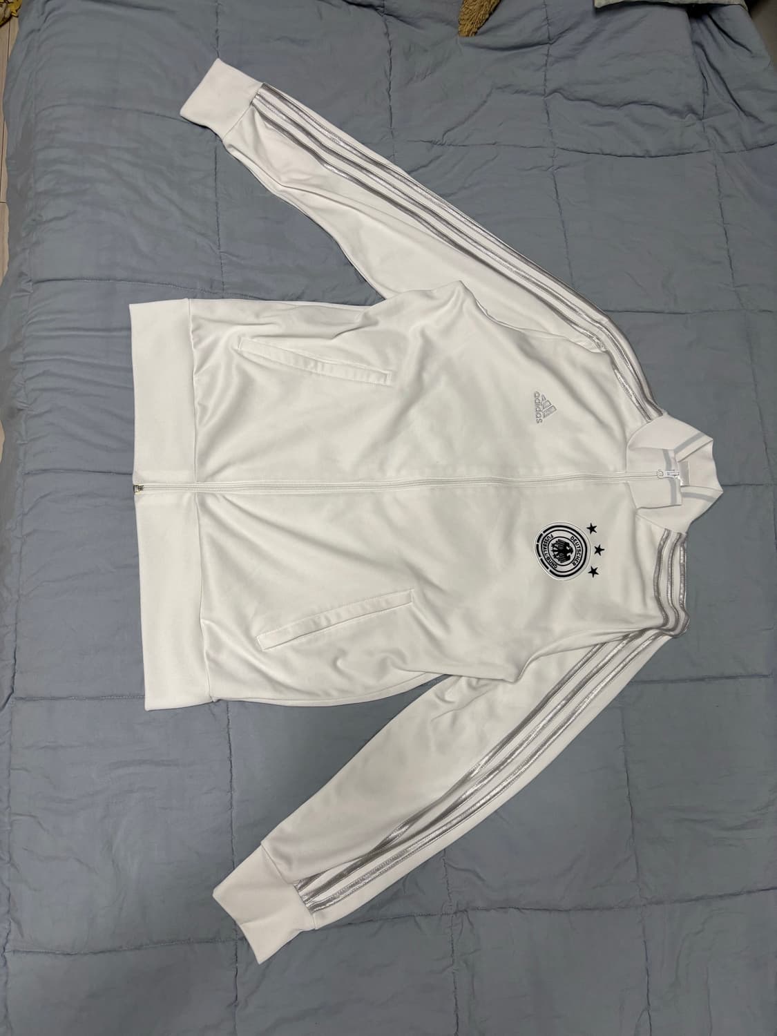 아디다스 독일 트랙집업 실버 상품이미지1