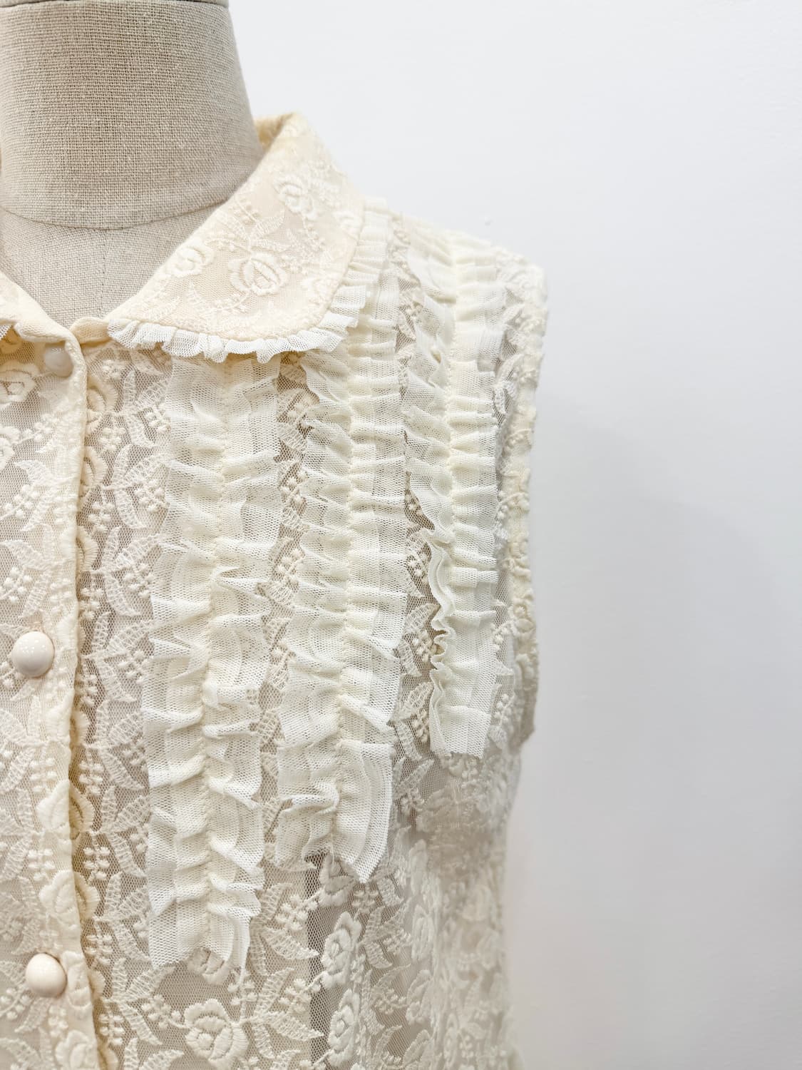 ivory frill lace blouse 상품이미지7