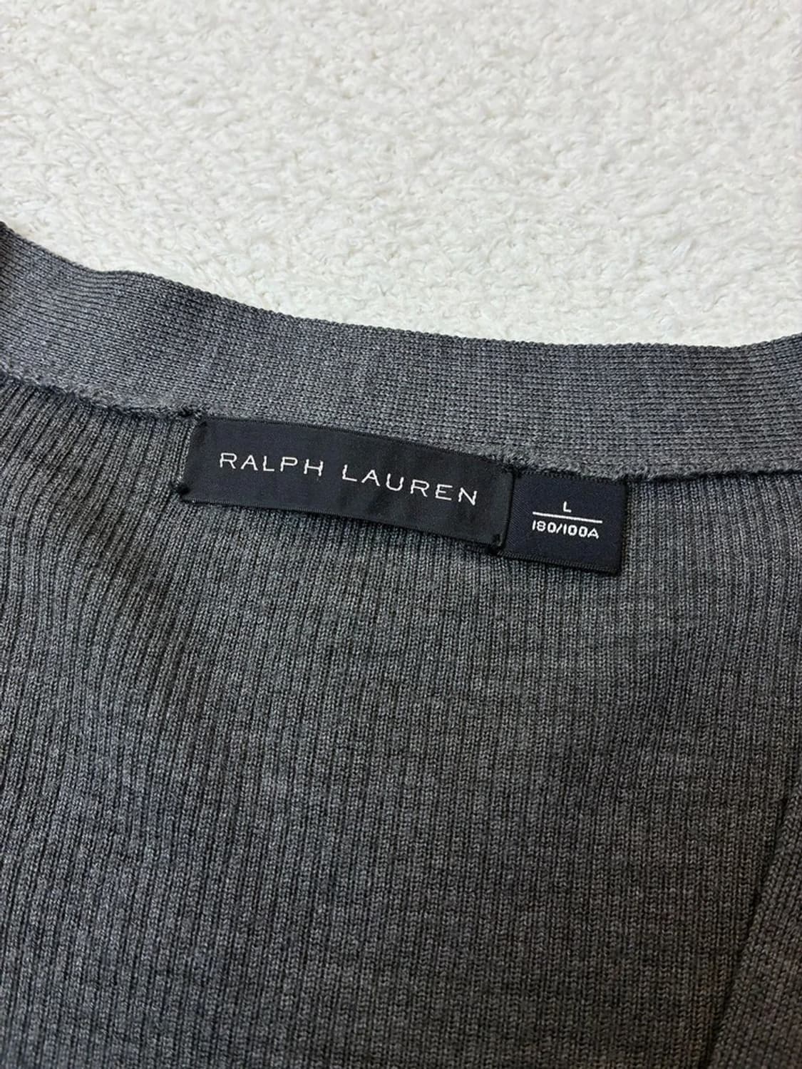 랄프로렌 블랙라벨 울 미니멀리즘 니트 가디건 PN6022 상품이미지5