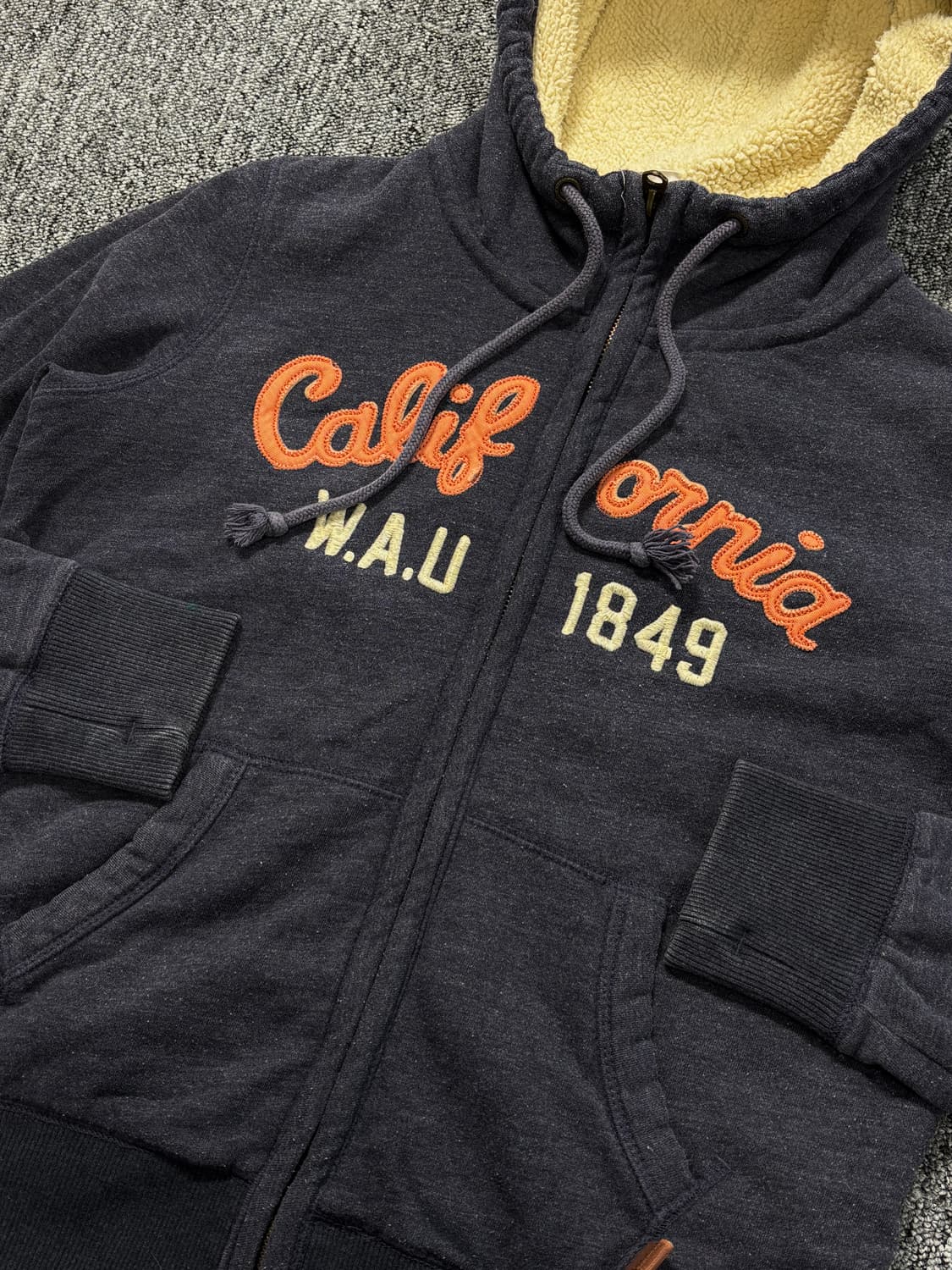 후아유 캘리포니아 후드 집업  상품이미지3