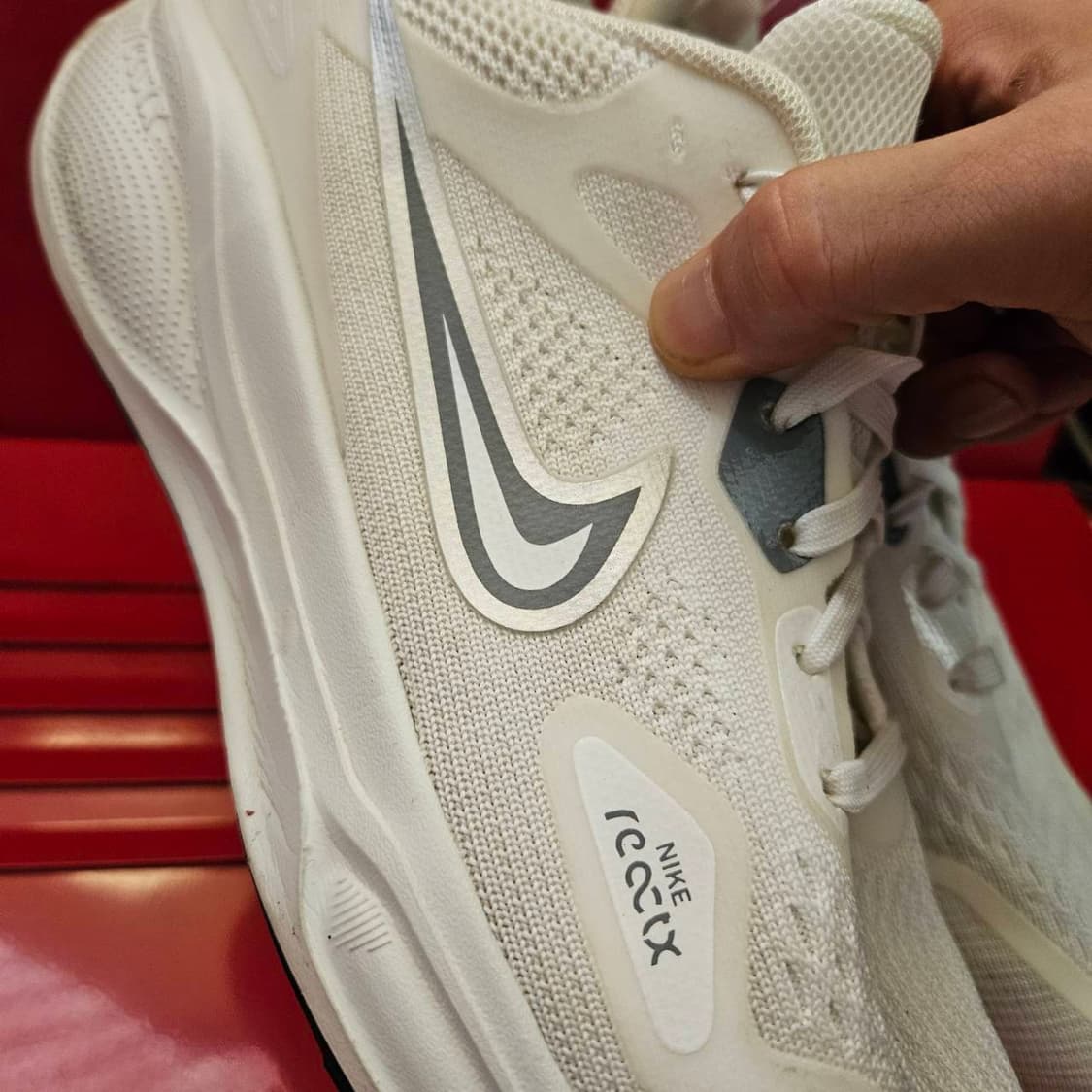 나이키(Nike) Reactx 러닝화
280 size
 상품이미지5