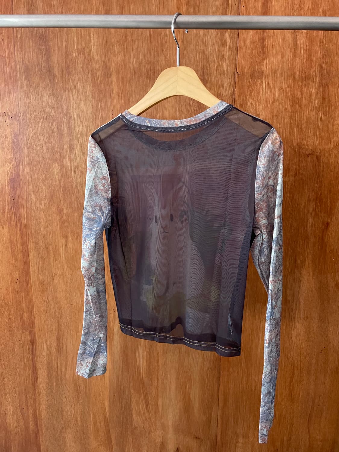 Rabbit printed mesh crew neck top 상품이미지6