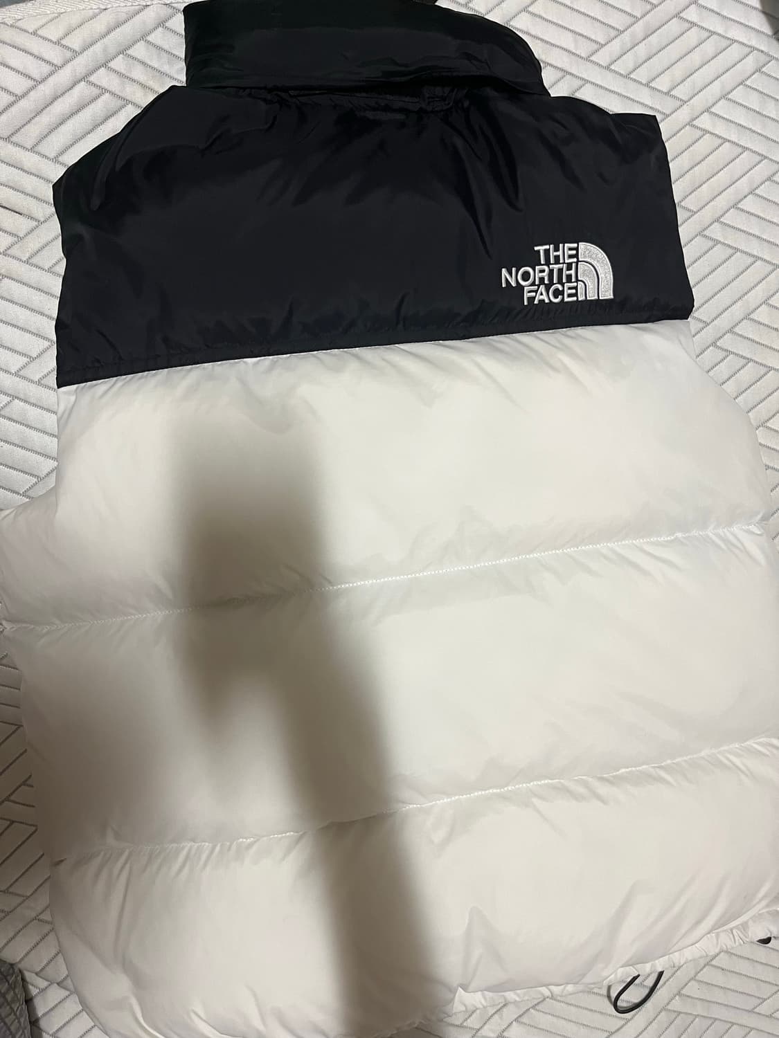 노스페이스 눕시 화이트 블랙 조끼 베스트 상품이미지4