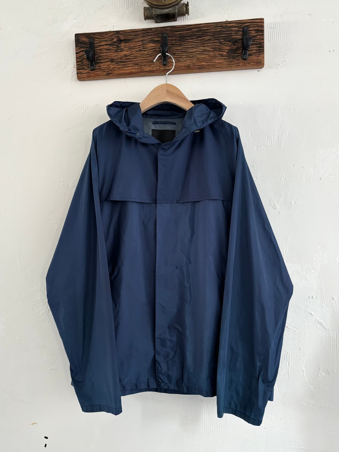 Prada 프라다 네이비 후드 윈드브레이커 상품이미지4