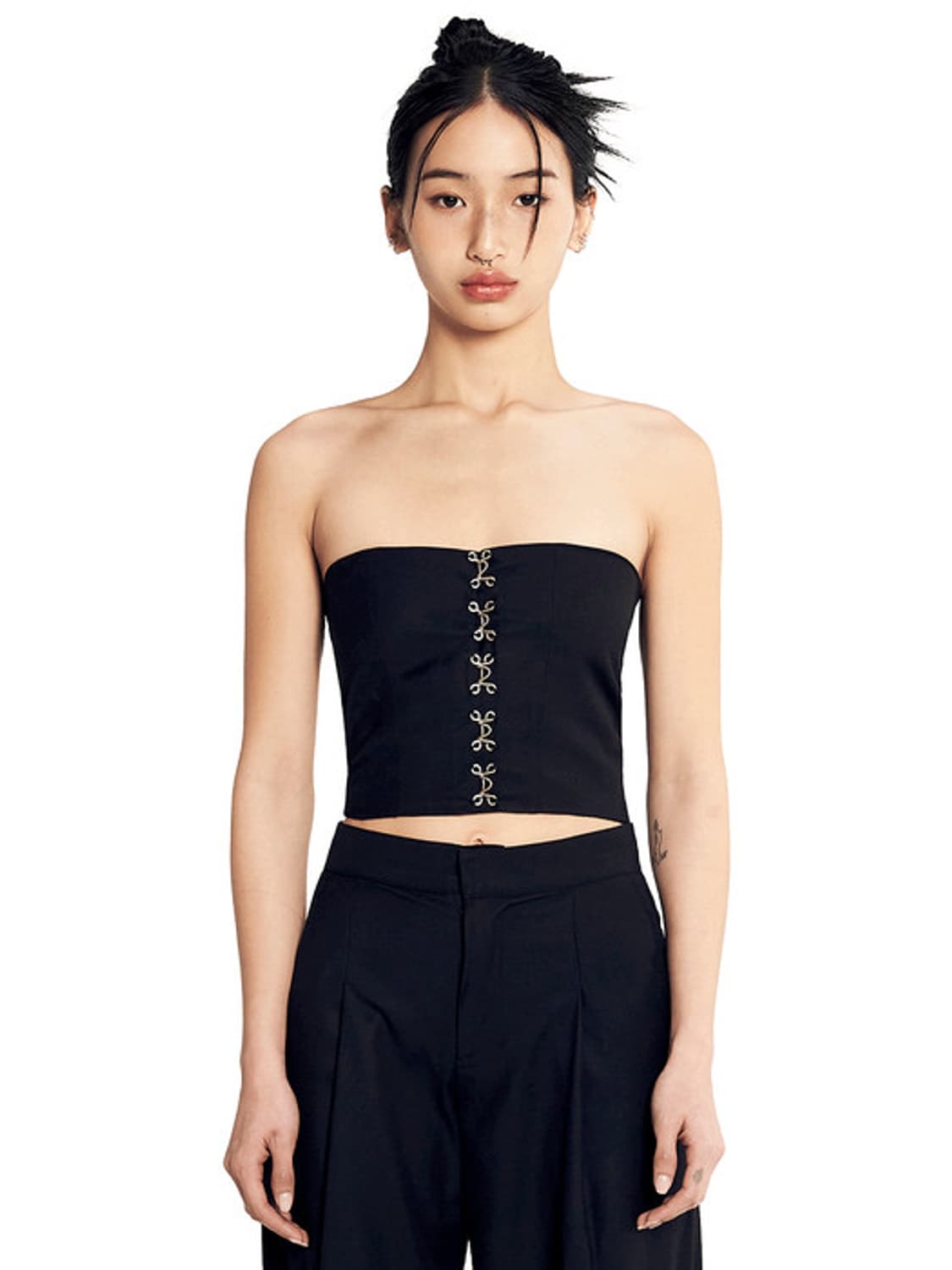 벤에시 베네시 VENECY 락 업 탑 슬리브리스 블랙 S 상품이미지1