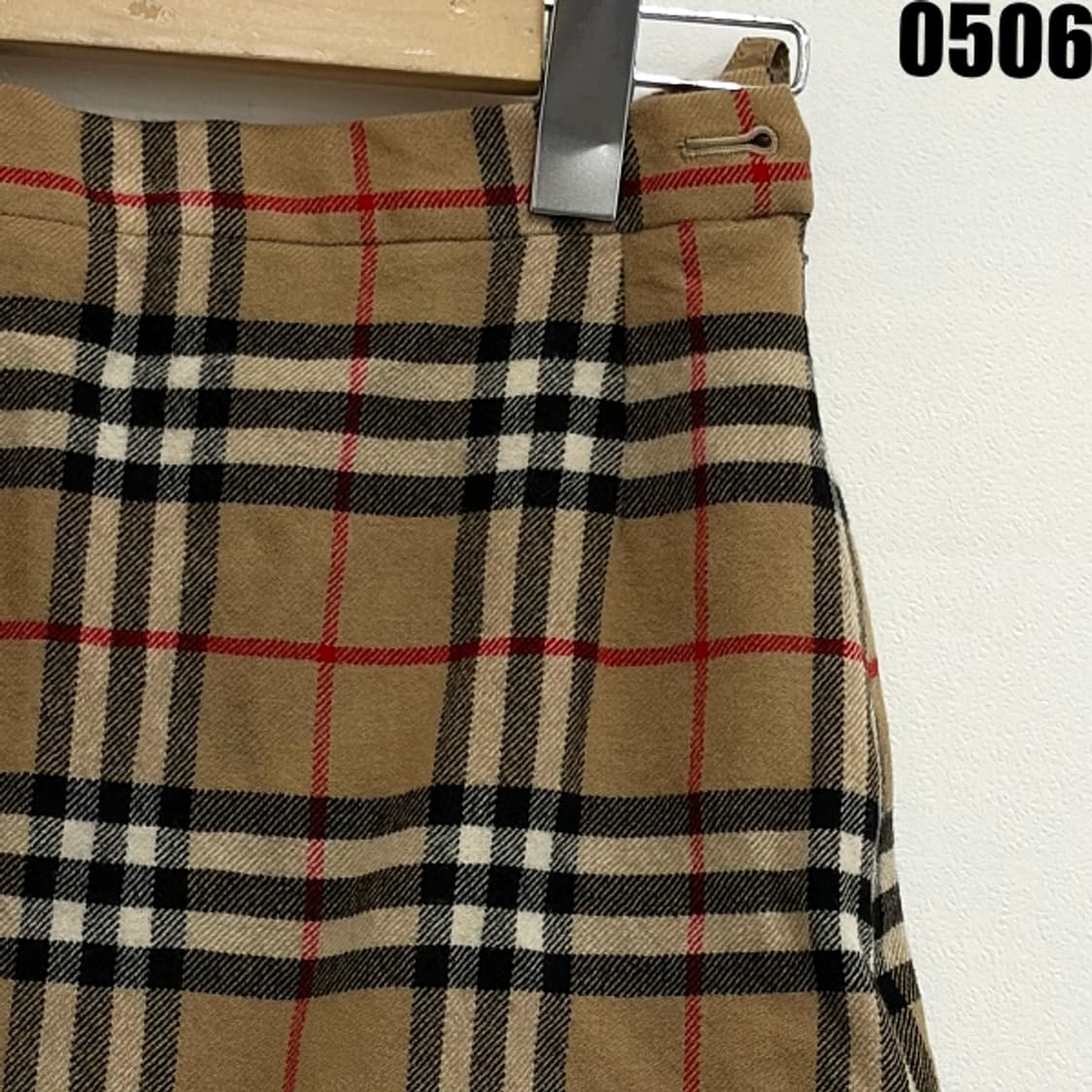 버버리 노바 체크 H라인 울 미디 스커트 XS 0506 상품이미지2