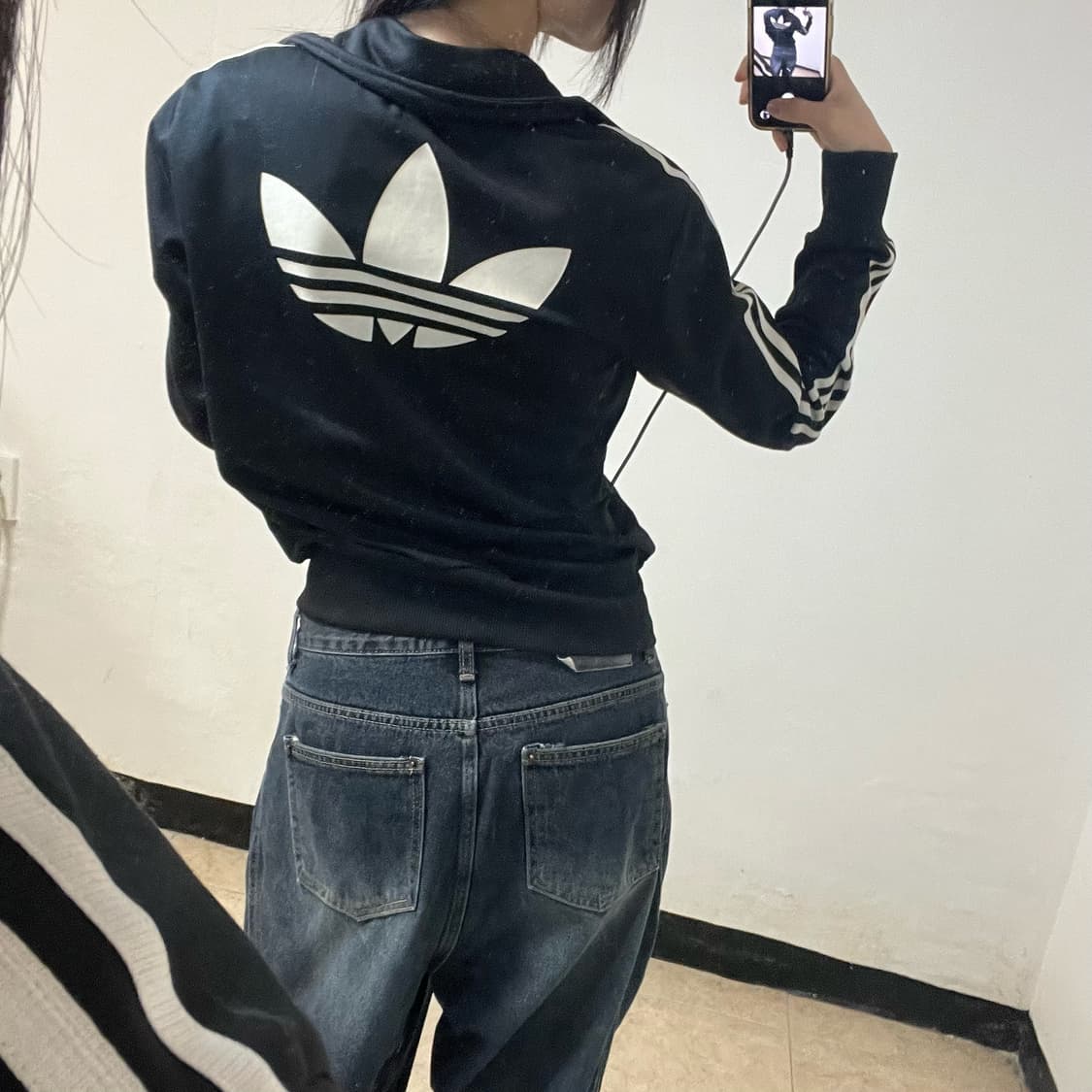 Adidas Black Firebird Track Jacket 상품이미지3