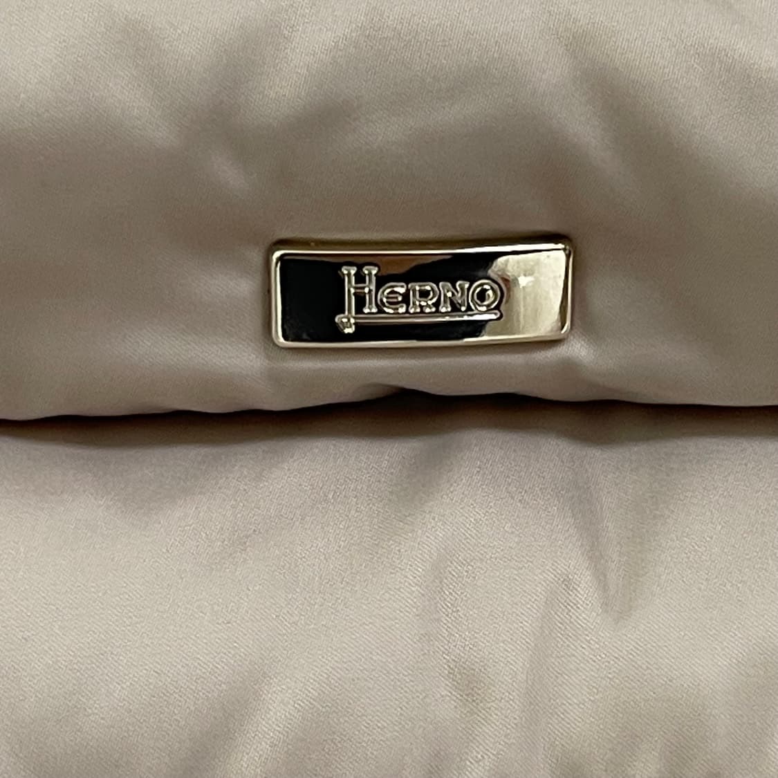 에르노 폴라테크 패딩 38 새제품 (44) 상품이미지10