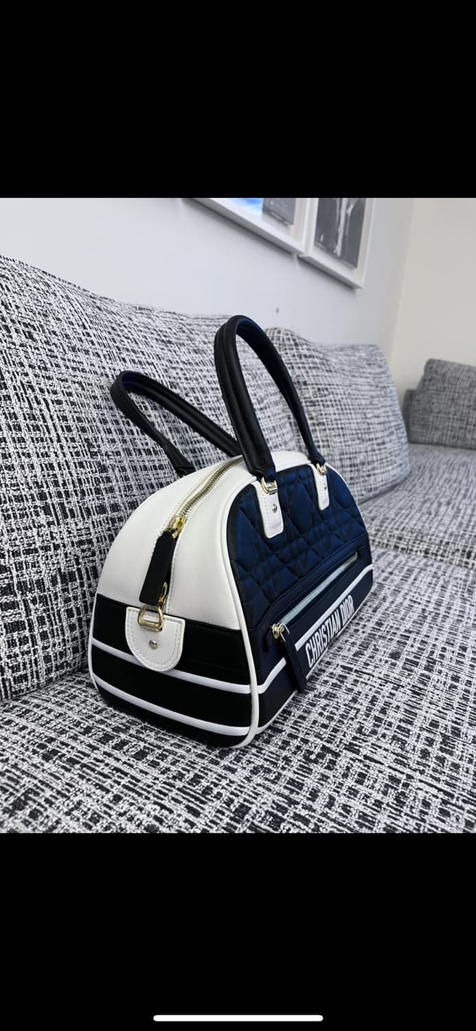 디올 볼링백 정품  상품이미지3