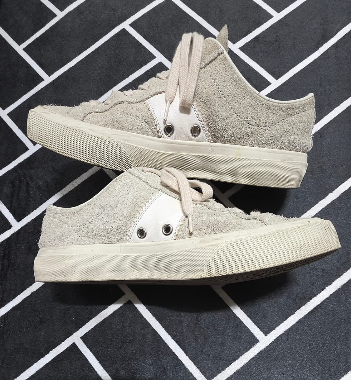 톰포드 캠브리지 스니커즈  상품이미지2