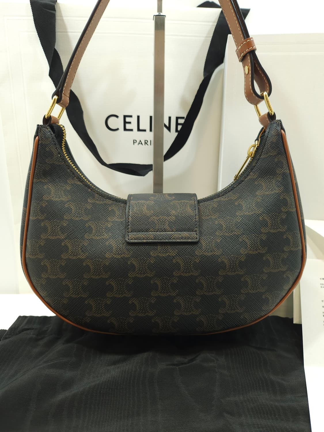 [정품] 셀린느 미디엄 트리옹프 아바백 캔버스 상품이미지2