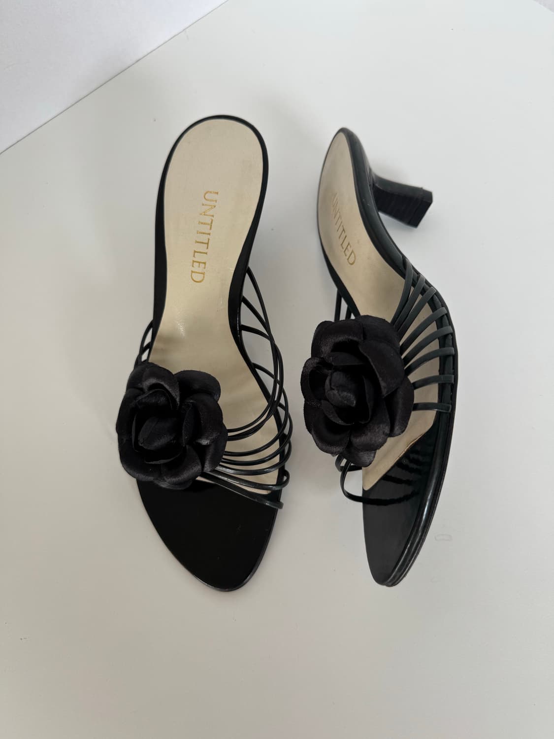 [made japan]UNTITLED 언타이틀드 장미 코사지 스트랩 뮬 상품이미지3