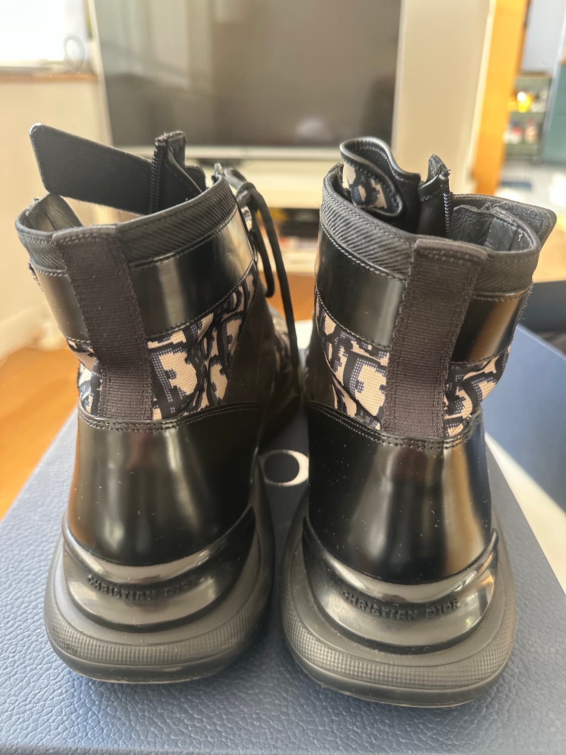 디올 컴뱃 미드 탑 부츠 eu45사이즈 (정품) 상품이미지4
