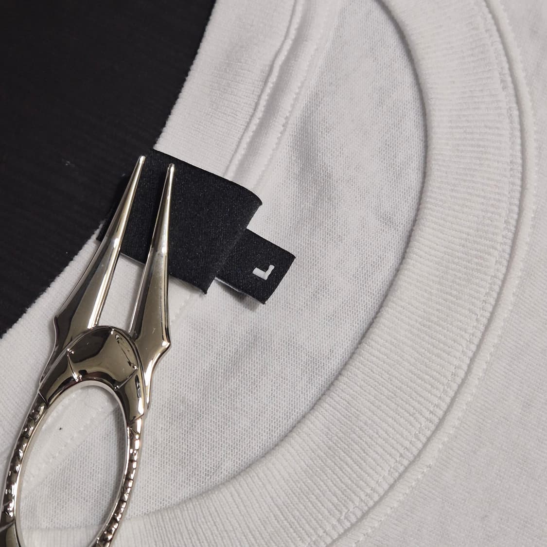 브레인데드 X 에일리언 타겟 프렉티스 L사이즈 반팔티셔츠 상품이미지3