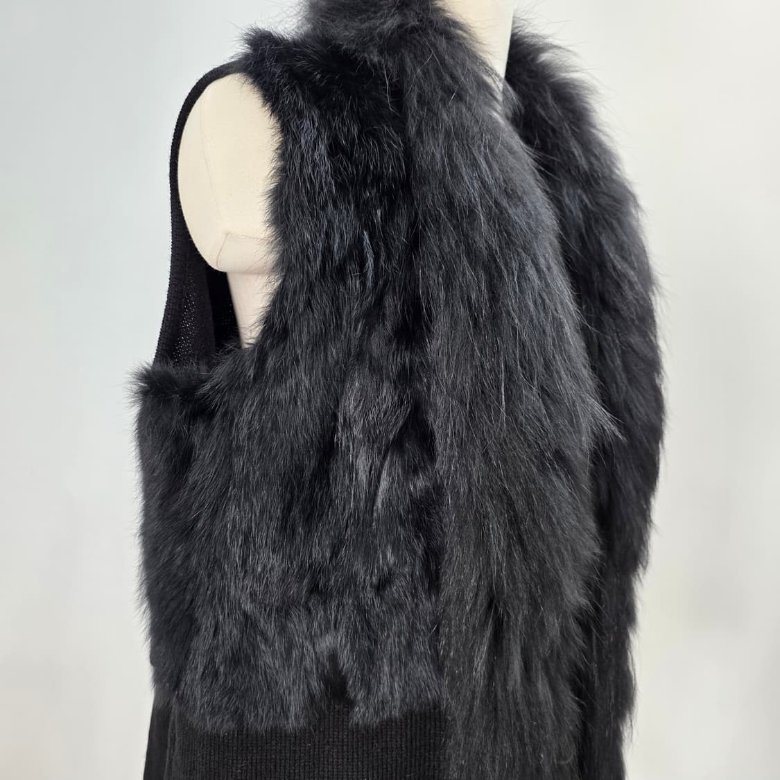 RES 블랙 라쿤퍼 카라 래빗퍼 롱베스트 상품이미지7