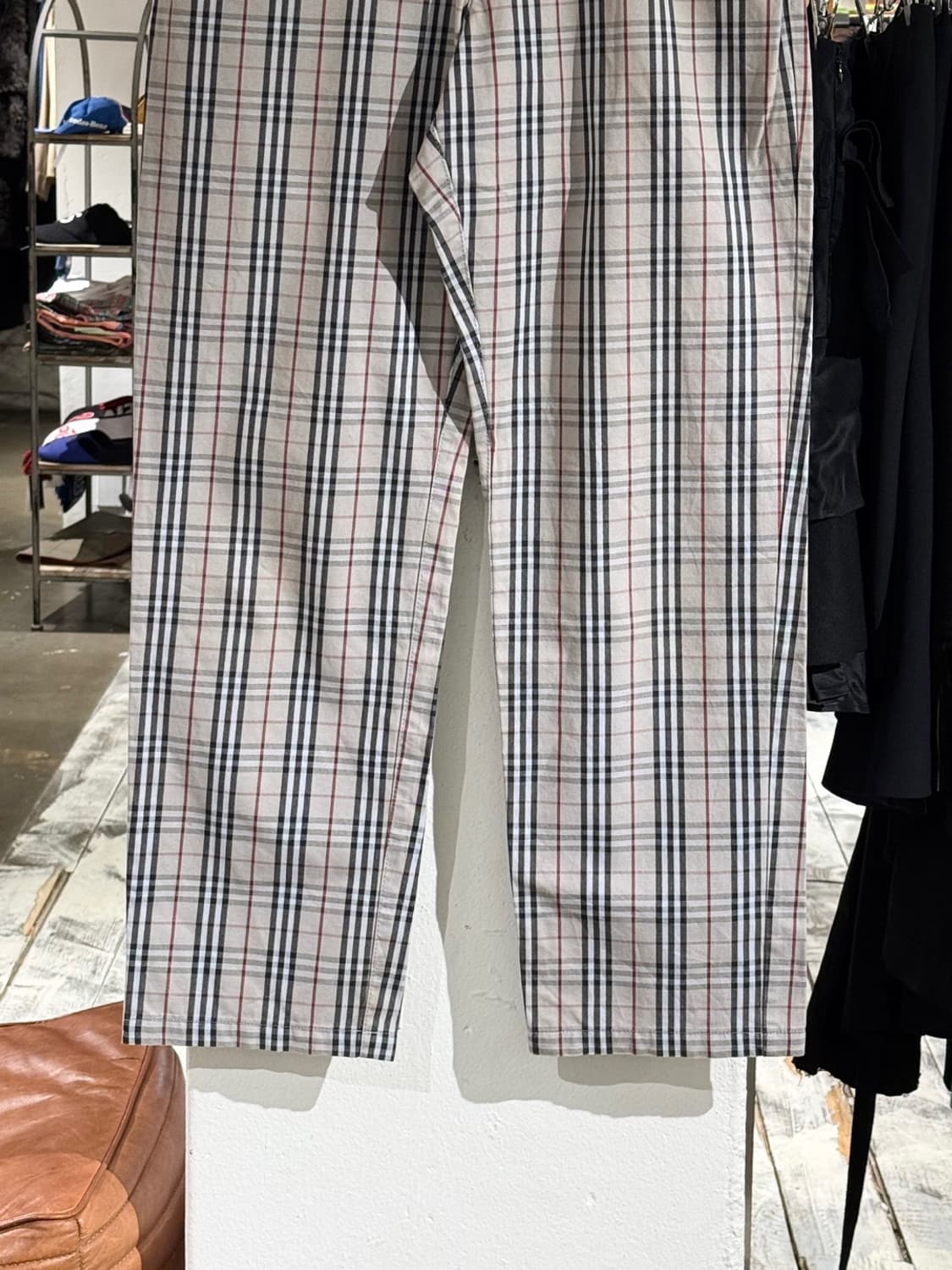 버버리 그레이 노바체크 스트레이트 코튼 트라우저 상품이미지3