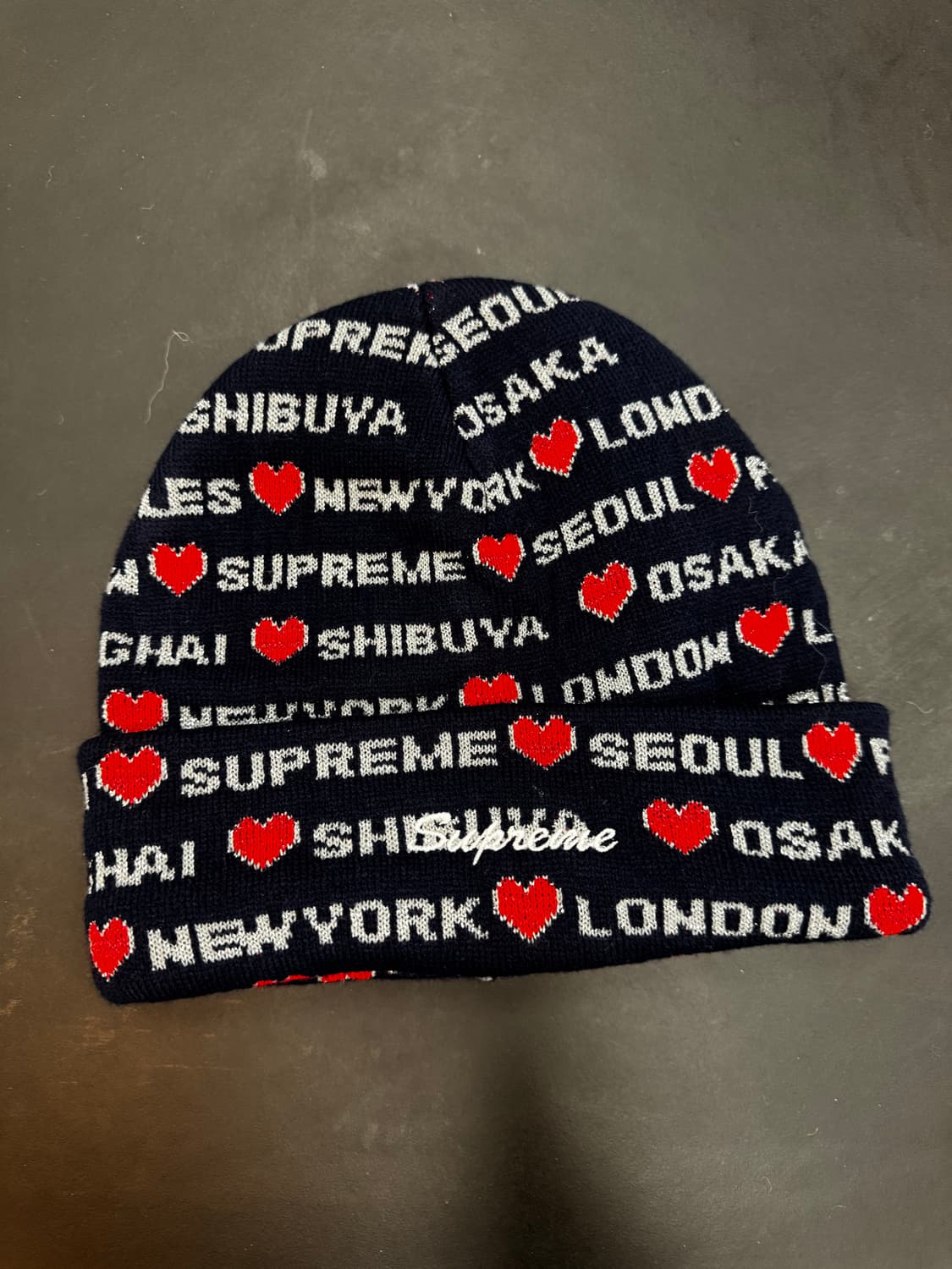 슈프림 로고 하트 비니  상품이미지3