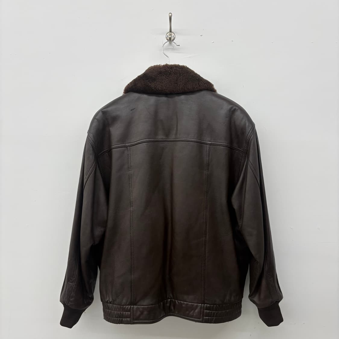 입생로랑 브라운 가죽 무스탕 자켓 남L 상품이미지7