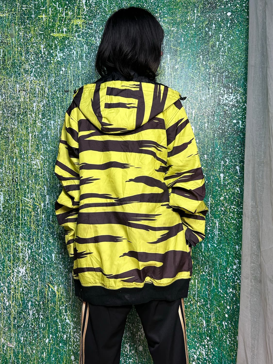 NEFF 야광 패턴 투웨이 후드 바람막이 올드스쿨 자켓 XL 상품이미지4