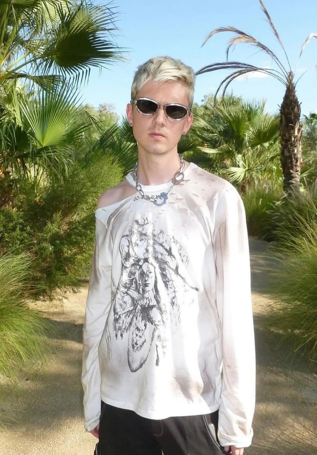 새상품 604SERVICE DESTROYED T SHIRT 상품이미지4