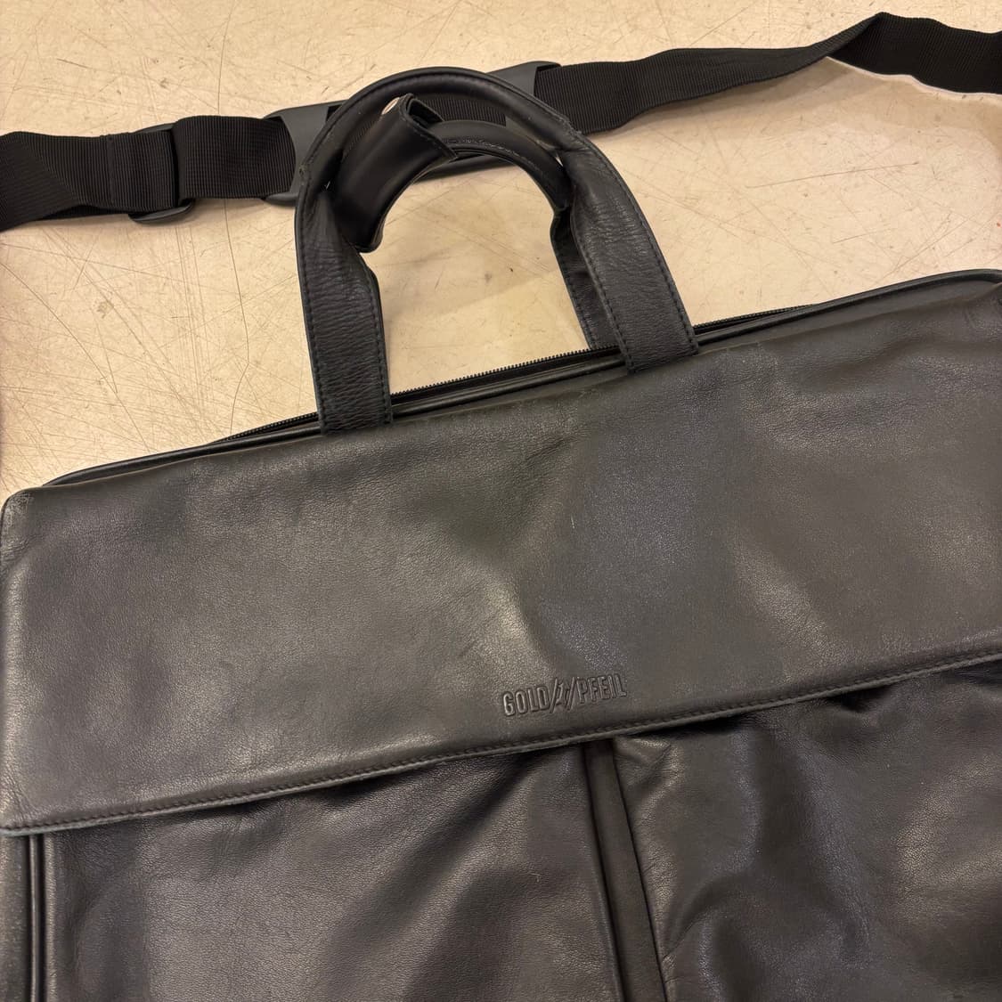 골드파일 레더 브리프 케이스 상품이미지2