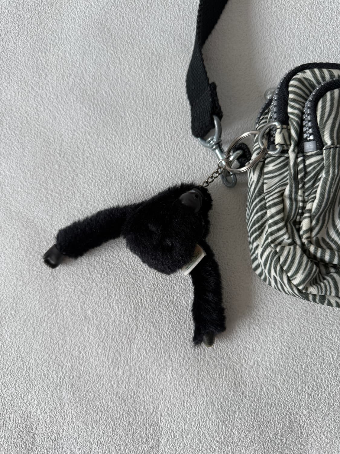 키플링(Kipling) 지브라 미니 크로스백 상품이미지3