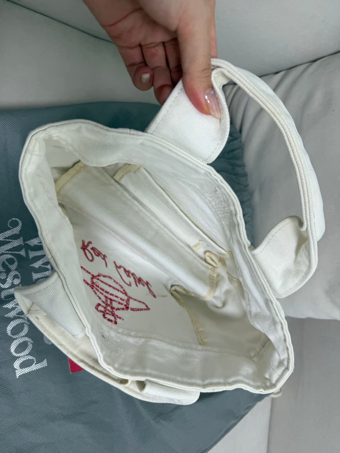 비비안웨스트우드 캔버스 토트백 상품이미지2