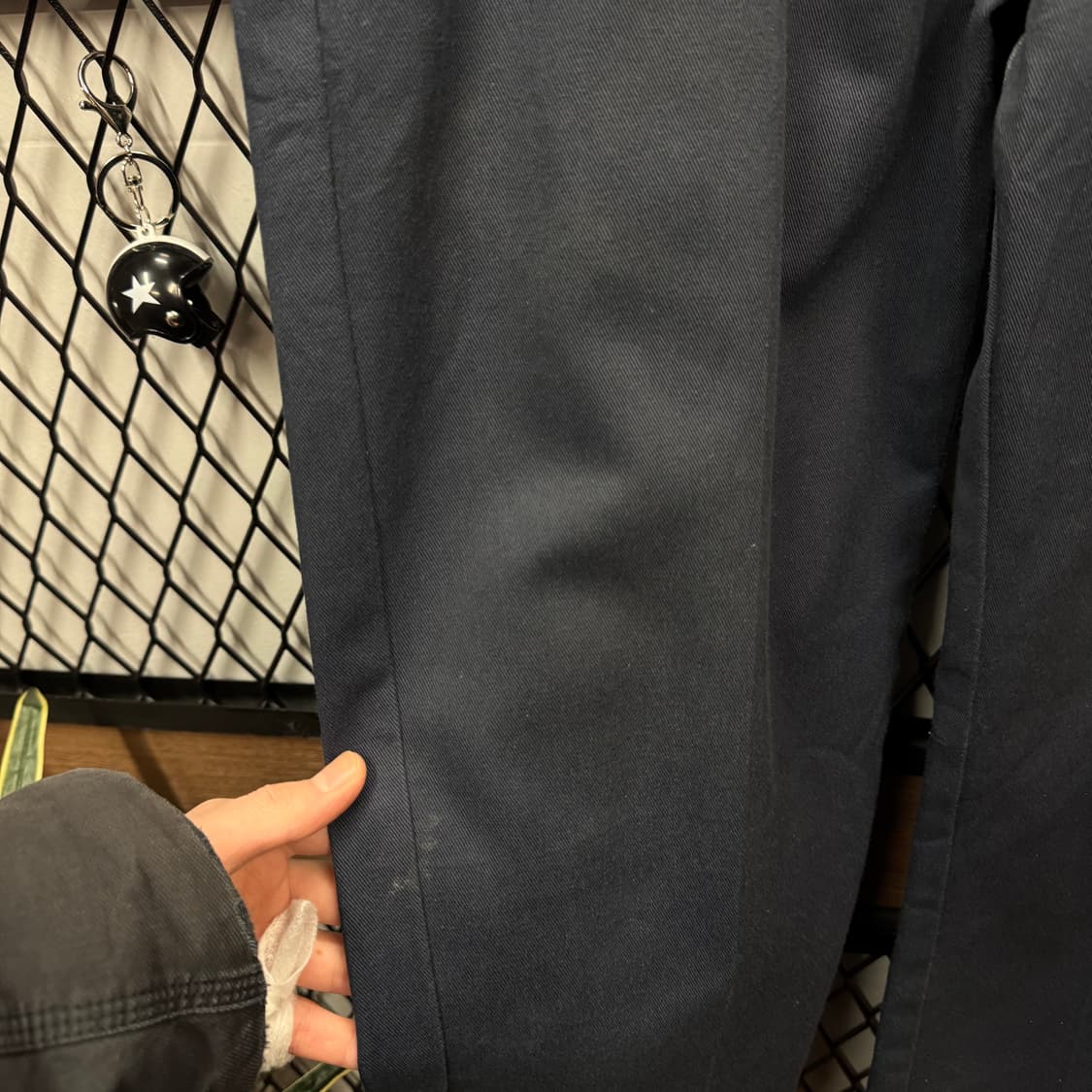 디키즈 슬림 스트레이드 핏 코튼 팬츠 후면 로고 포인트 네이비 상품이미지8