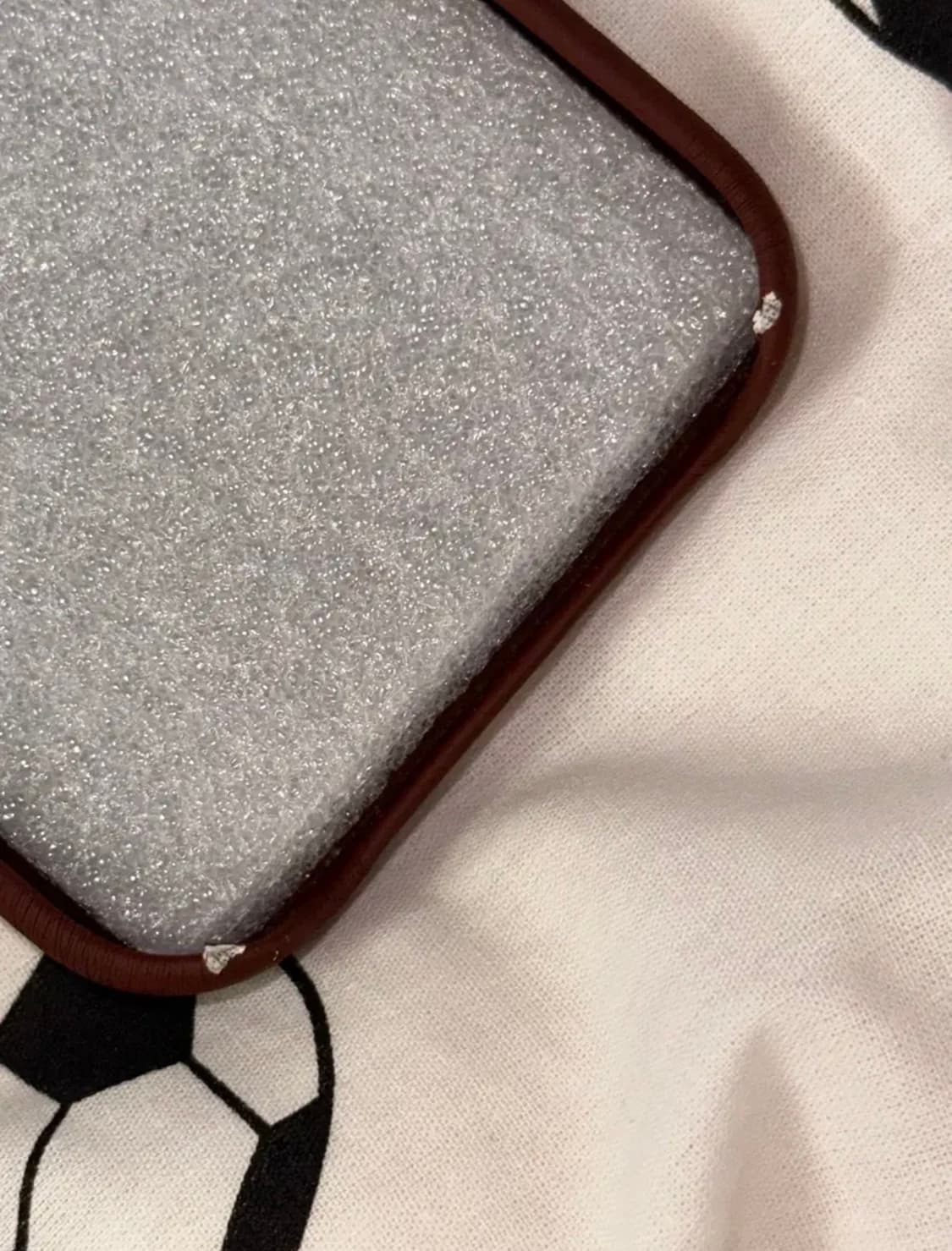 어반소피스티케이션 14프로 케이스  상품이미지2