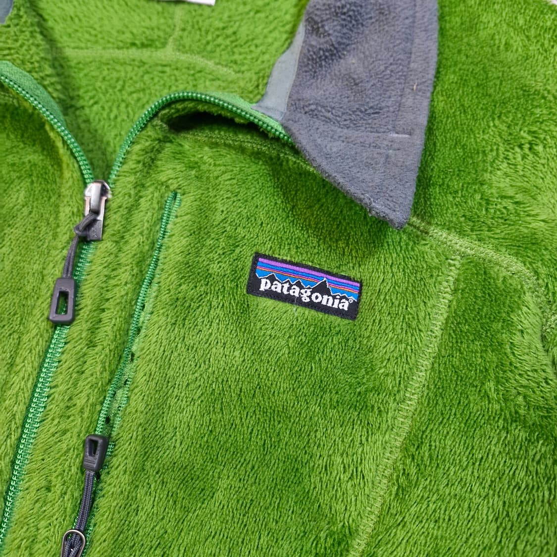 파타고니아 R2 플리스 자켓 상품이미지2