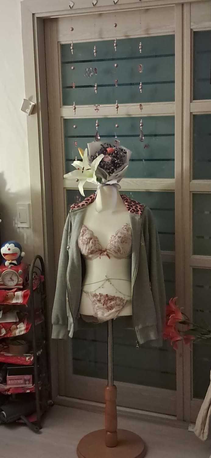 갸루깔 루즈핏 키티 짚업 상품이미지6