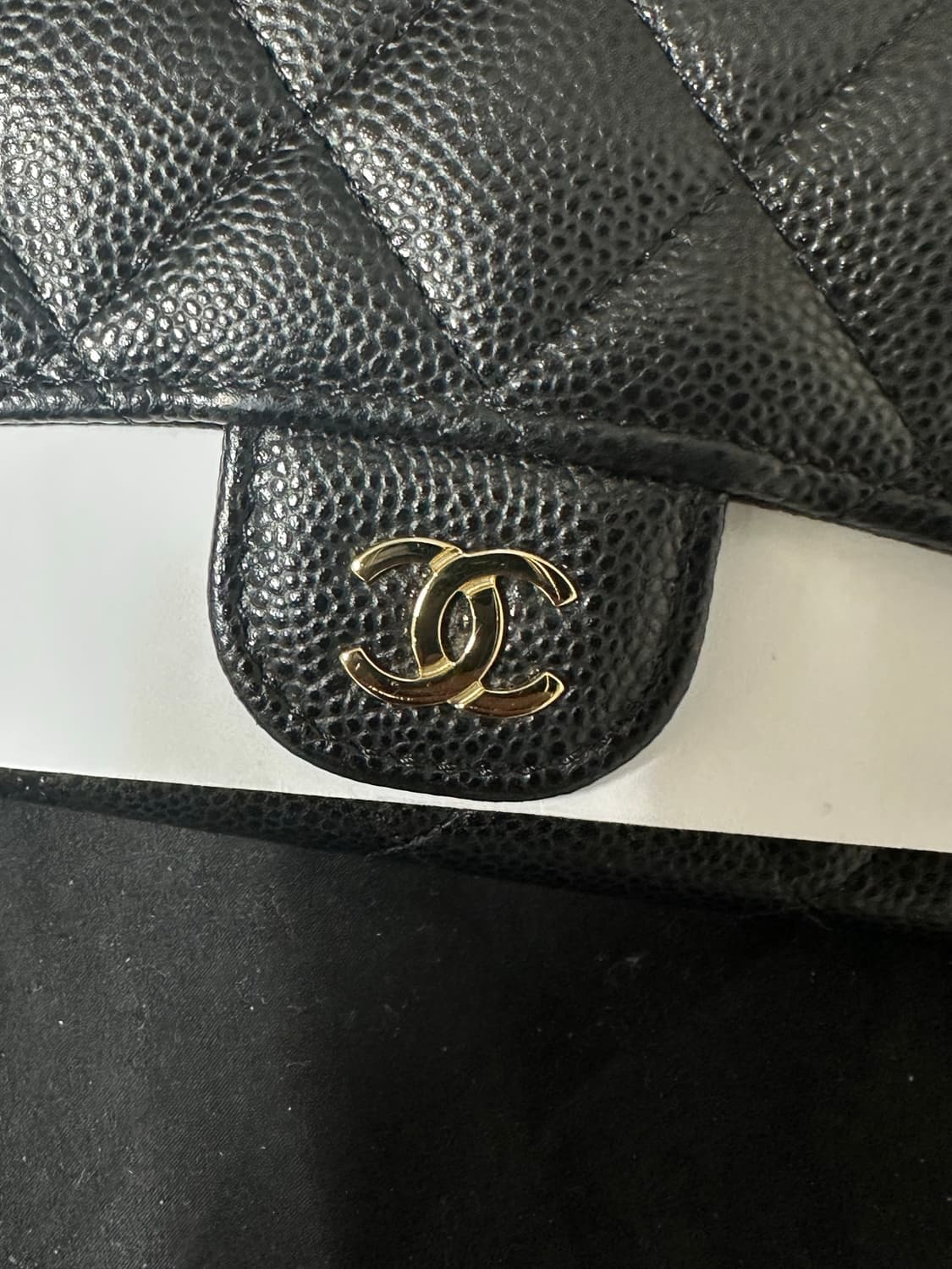 샤넬 클래식 똑딱이 금장 내장지퍼 상품이미지4