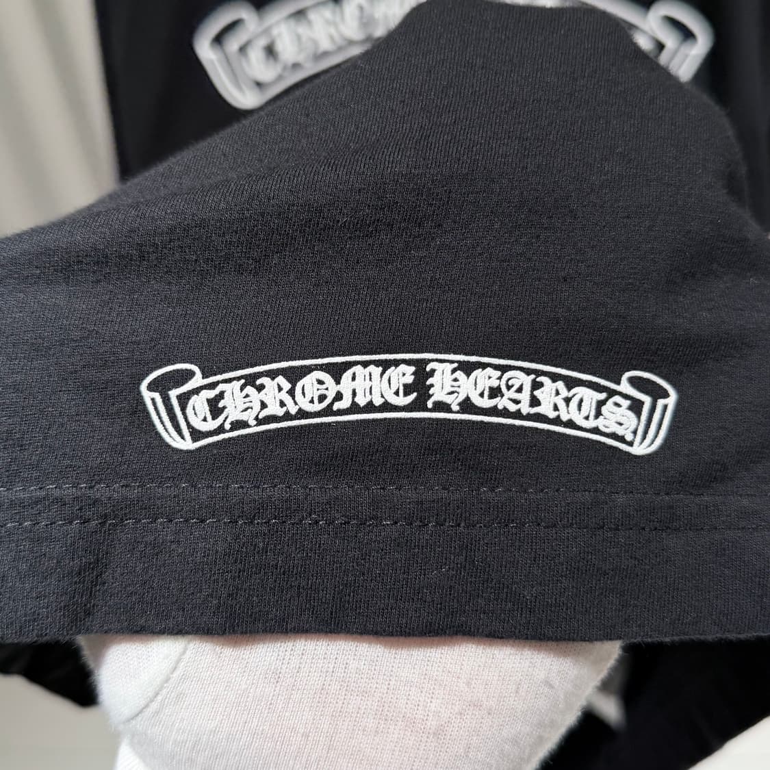 (A+/XXL) / 크롬하츠 스크롤 로고 반팔 티셔츠 블랙 상품이미지9